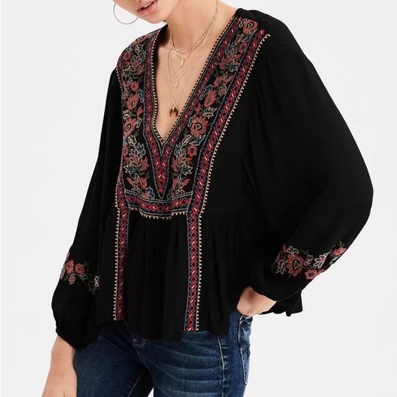 American Eagle Women’s Bohemian Embroidered Black Long Sleeve Blouse Size XL - Picture 1 of 12
